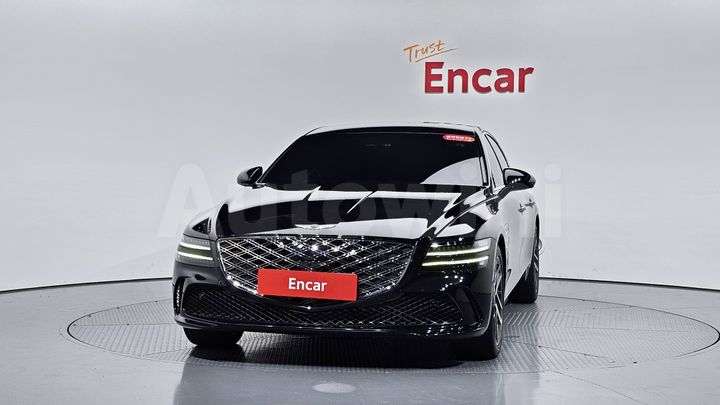 Genesis G80 2025 — 2