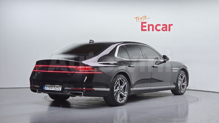 Genesis G90 2022 — 2