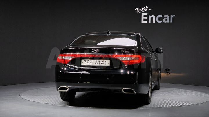 Hyundai Grandeur 2015 — 4