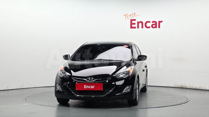 Hyundai Avante 2012 — 3