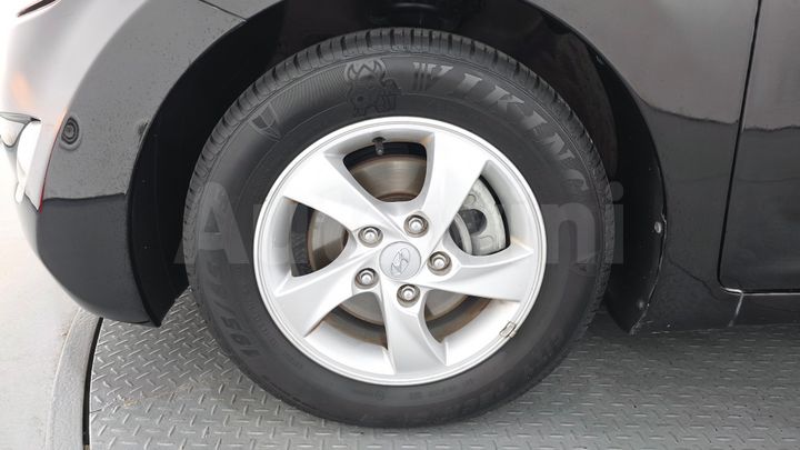 Hyundai Avante 2012 — 5