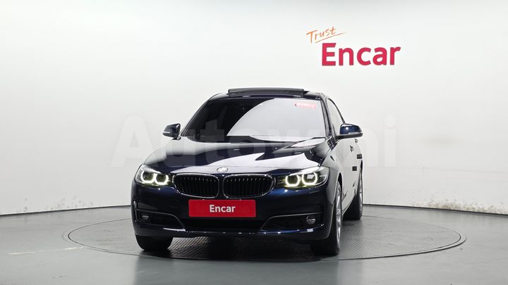 BMW 3 Series 2017 — 2