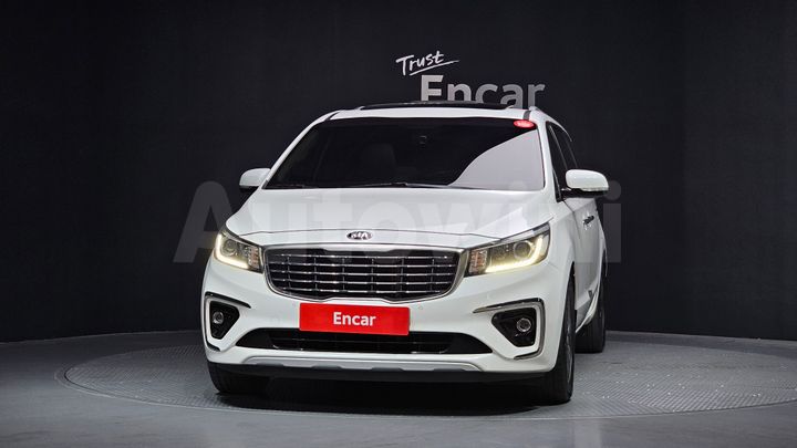 Kia Carnival 2019 — 3