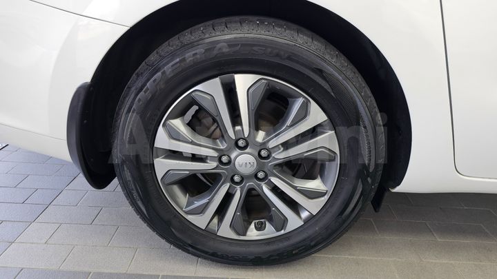 Kia Carnival 2019 — 5