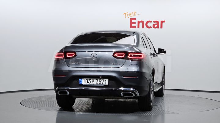 Mercedes-Benz GLC Class 2021 — 4