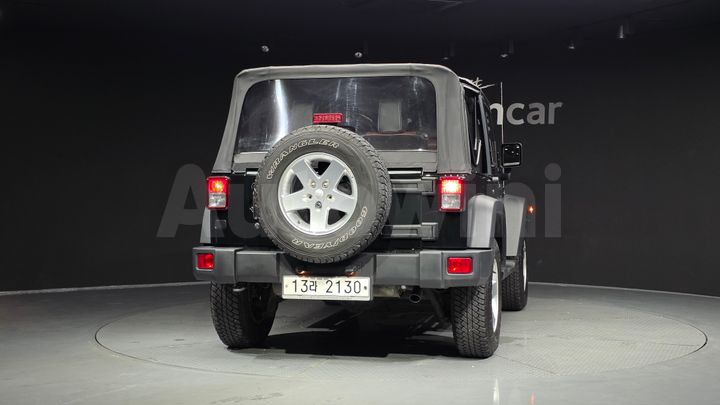 Jeep Wrangler 2012 — 4
