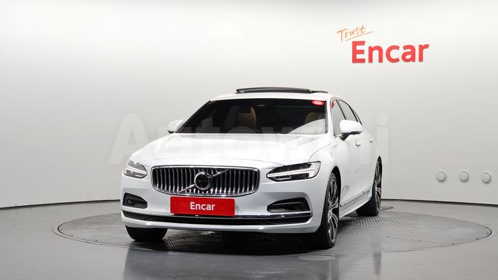 Volvo S90 2023 — 3