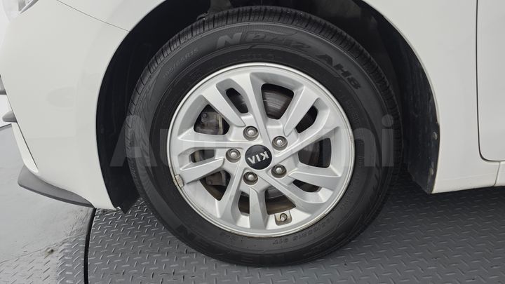 Kia K3 2020 — 5