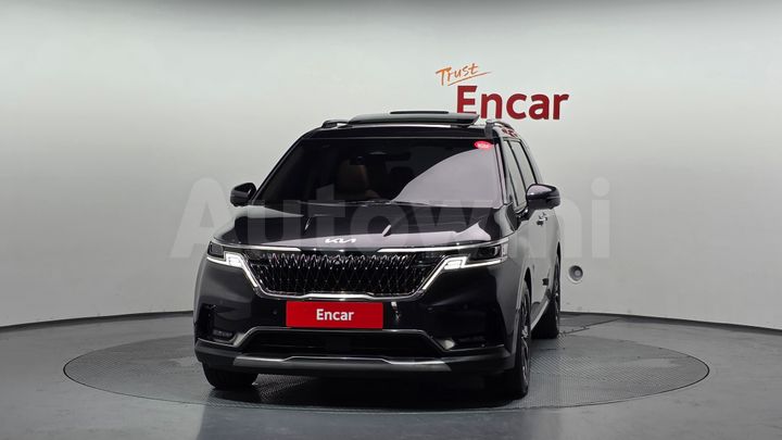 Kia Carnival 2023 — 3