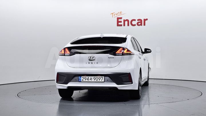 Hyundai Ioniq 2020 — 4