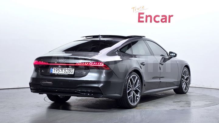 Audi A7 2025 — 2