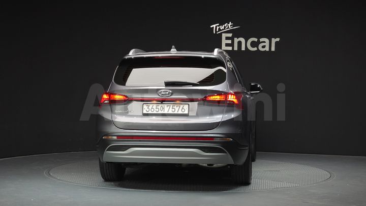 Hyundai SantaFe 2022 — 4