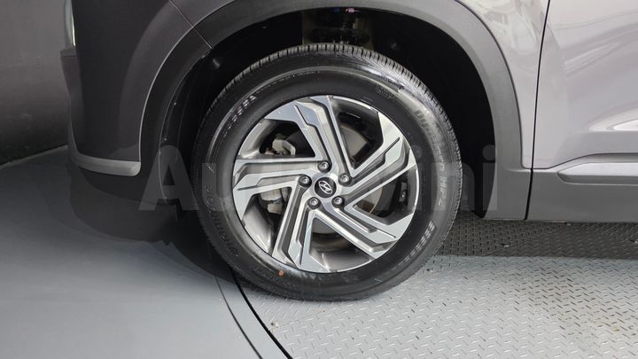 Hyundai SantaFe 2022 — 5