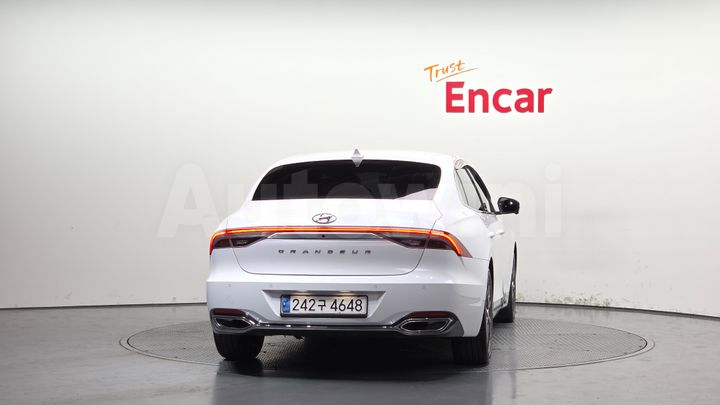 Hyundai Grandeur 2022 — 4