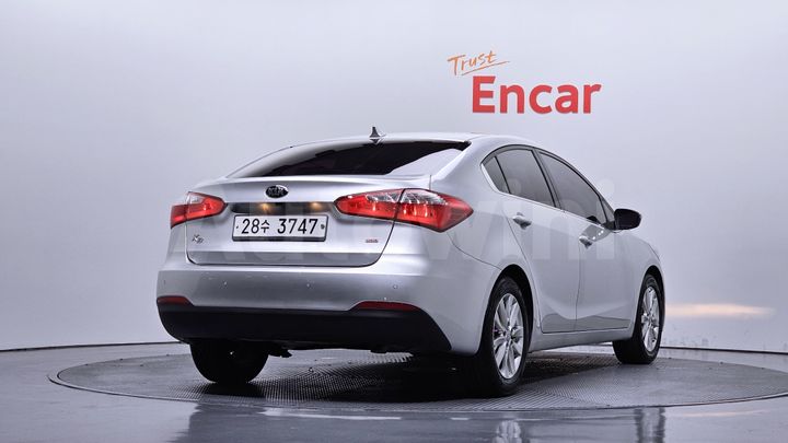 Kia K3 2013 — 2