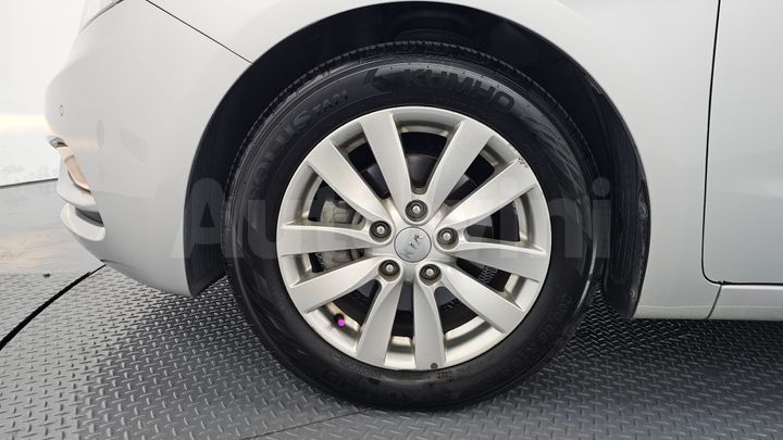 Kia K3 2013 — 5