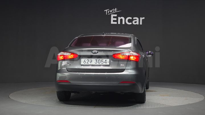 Kia K3 2013 — 4