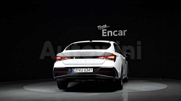 Hyundai Avante 2025 — 4