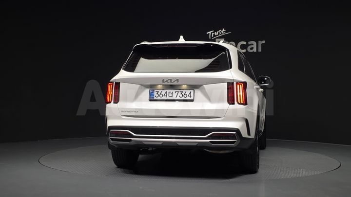 Kia Sorento 2023 — 4