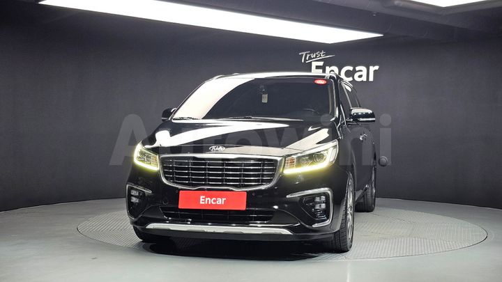 Kia Carnival 2019 — 3