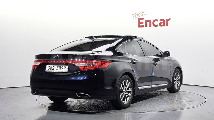 Hyundai Grandeur 2011 — 2