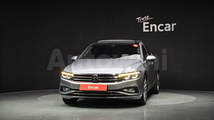 Volkswagen Passat 2021 — 3