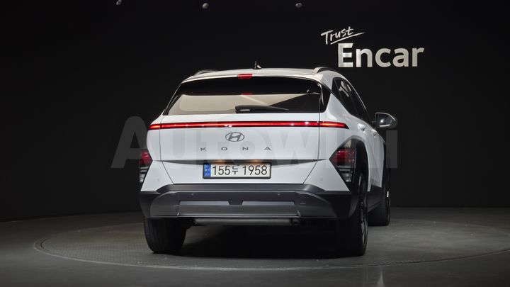 Hyundai Kona 2023 — 4