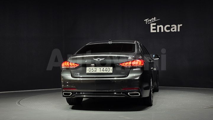 Genesis G80 2018 — 4