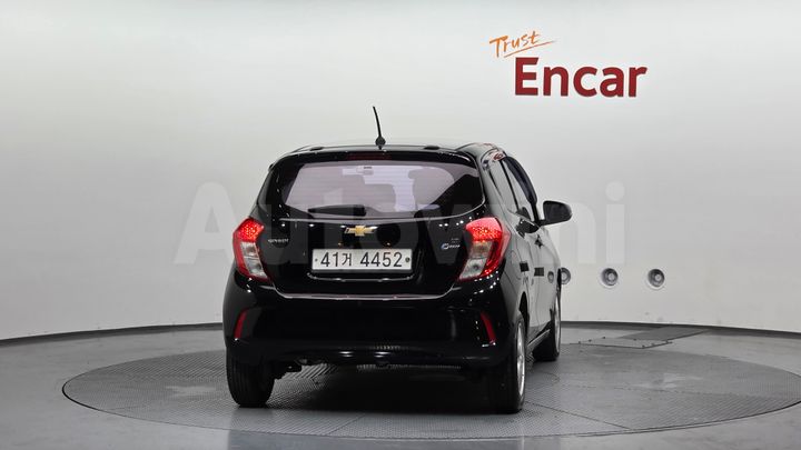 Chevrolet Spark 2017 — 4