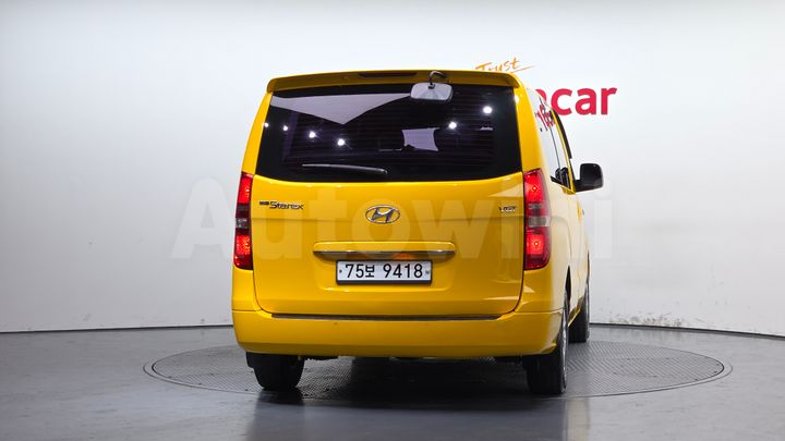 Hyundai Starex 2014 — 4