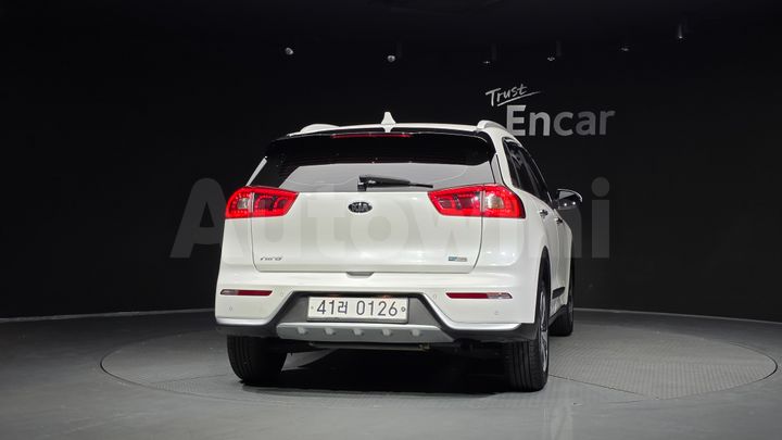 Kia Niro 2017 — 4