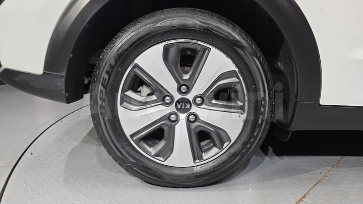 Kia Niro 2017 — 5