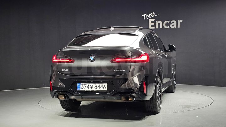 BMW X4 2023 — 4