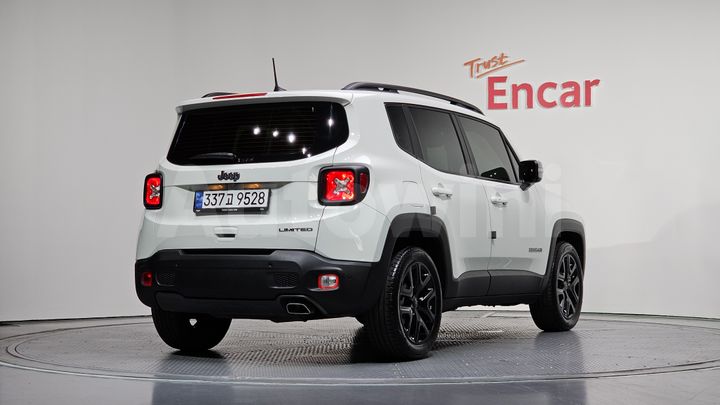 Jeep Renegade 2022 — 2