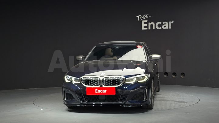 BMW 3 Series 2021 — 3