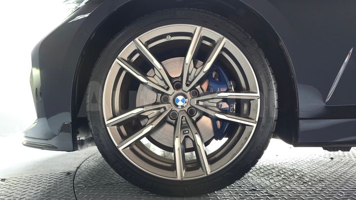 BMW 3 Series 2021 — 5