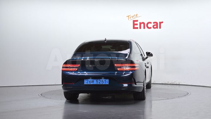 Genesis G80 2022 — 5