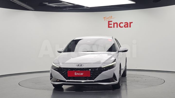 Hyundai Avante 2023 — 3