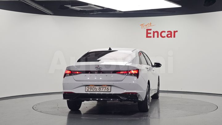 Hyundai Avante 2023 — 4