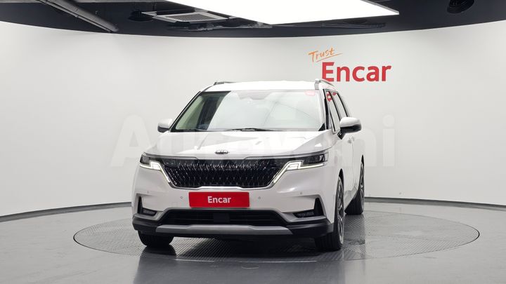 Kia Carnival 2021 — 3