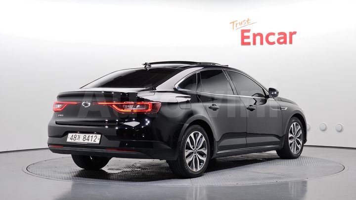 Renault SM6 2017 — 2