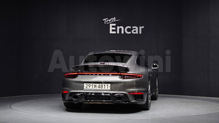 Porsche 911 2017 — 4