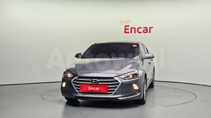 Hyundai Avante 2017 — 3