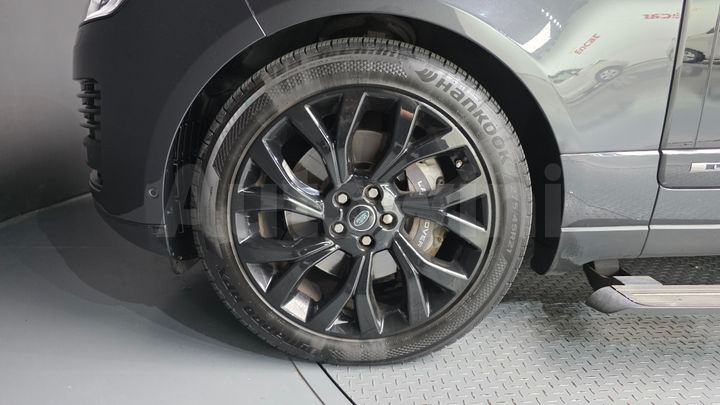 Land Rover Range Rover 2018 — 5