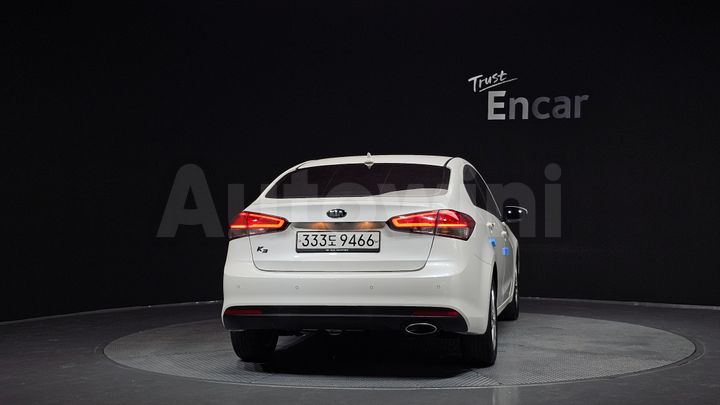 Kia K3 2017 — 4