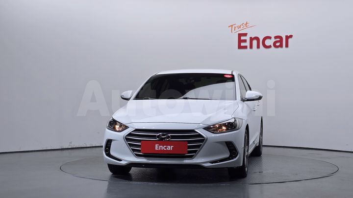 Hyundai Avante 2017 — 3