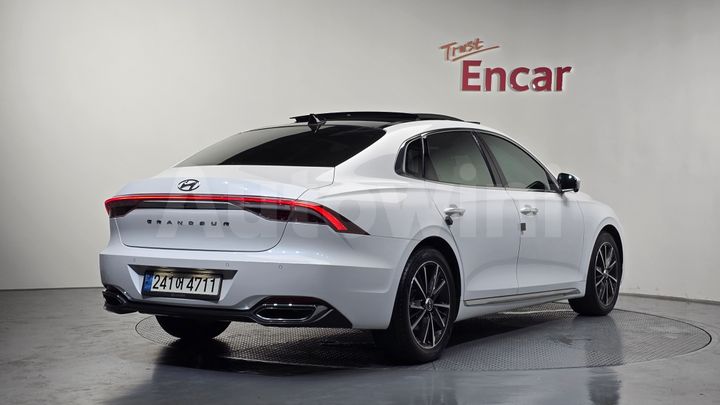 Hyundai Grandeur 2020 — 2