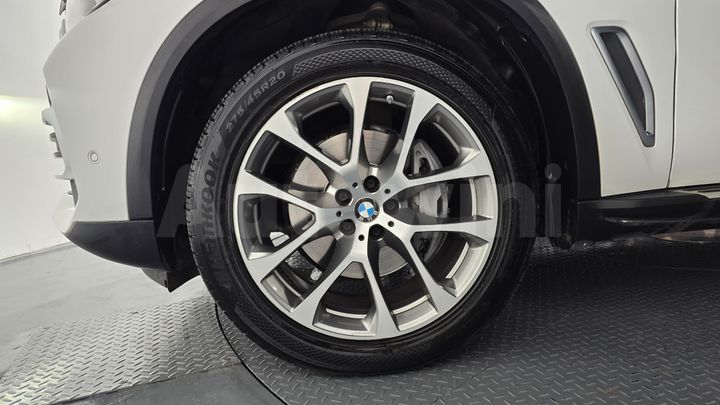 BMW X5 2021 — 5