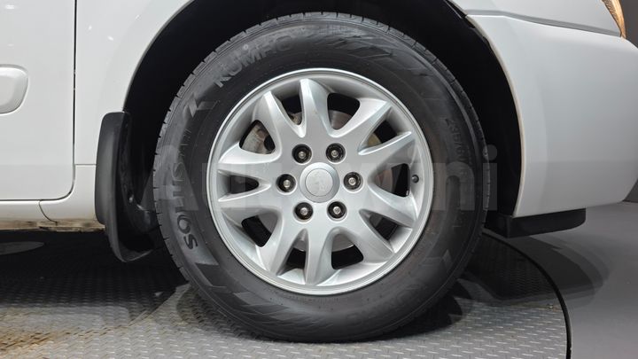 Kia Carnival 2013 — 5