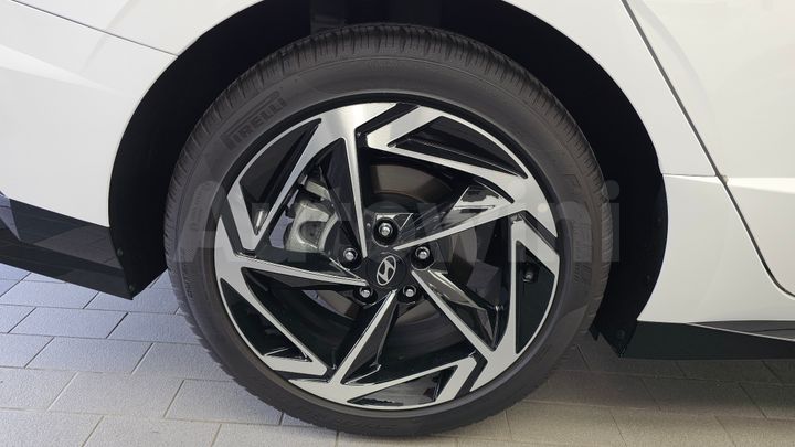 Hyundai Sonata 2025 — 5